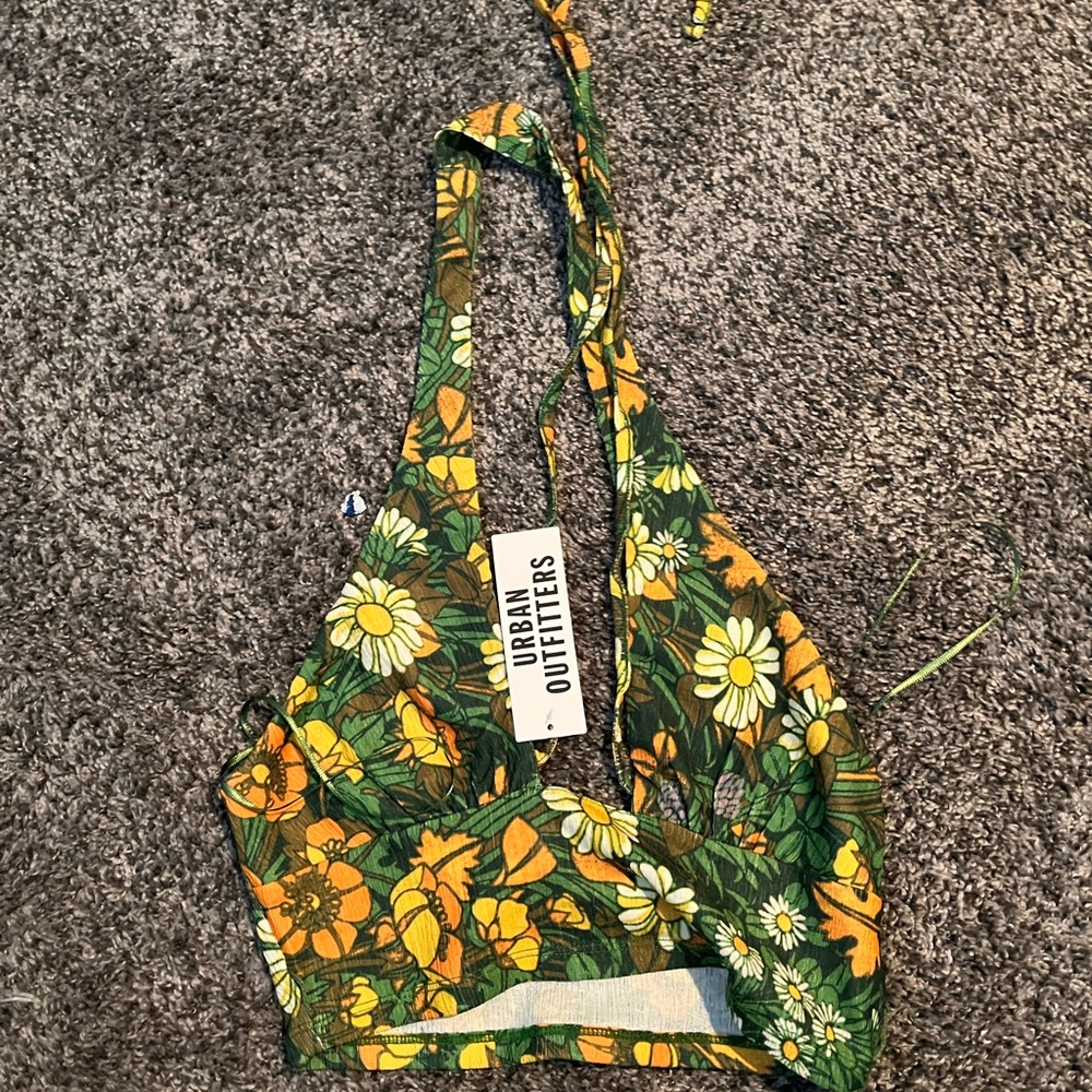 NEVER WORN BEFORE URBAN HALTER TOP
